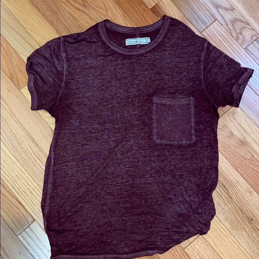 Abercrombie maroon pocket tee